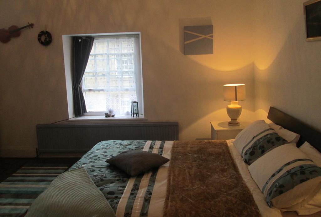 One Castle Street Bed And Breakfast Бейквелл Номер фото